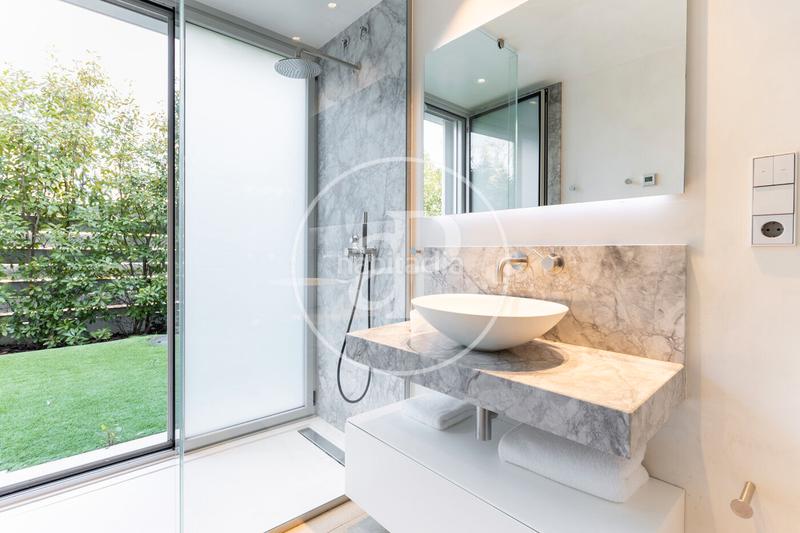 Foto 7e7c0f39-c22c-4a68-a91f-c0ffb59b8782. Maison avec chauffage parking piscine dans Mira-sol Sant Cugat del Vallès