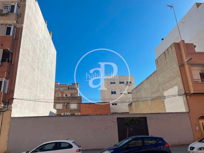 Foto 029f3b33-ef6a-421f-9732-da74e1563009. Terreno residencial en Avenida de Abril-9 de Octubre Sagunt