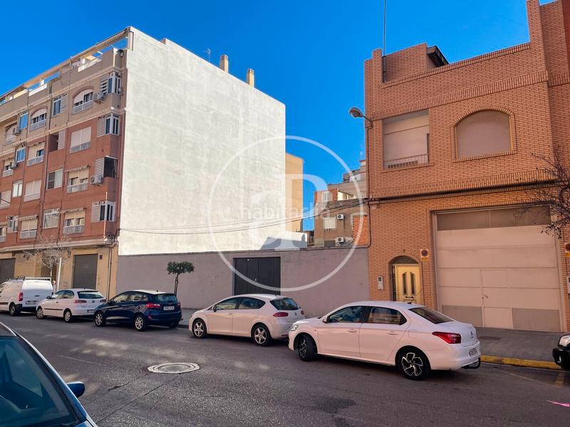 Foto 5cd326ad-15df-4e14-ac3a-903f2058a3b5. Terreno residencial en Avenida de Abril-9 de Octubre Sagunt