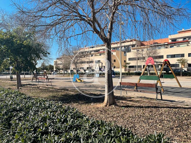 Foto b4df7596-43a3-40de-bcd4-9479d6c45ae9. Terreno residencial en Avenida de Abril-9 de Octubre Sagunt