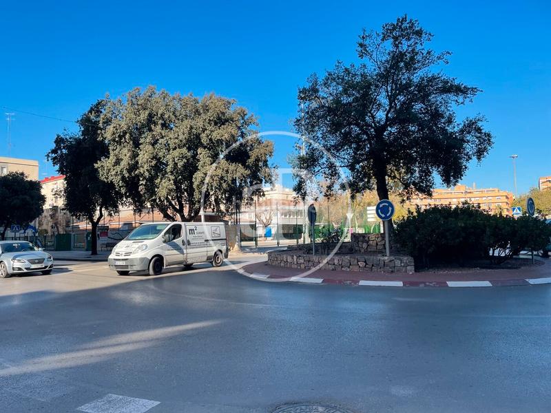 Foto dd064690-7527-4e0b-8d14-d78c873e423f. Wohngrundstück in Avenida de Abril-9 de Octubre Sagunt