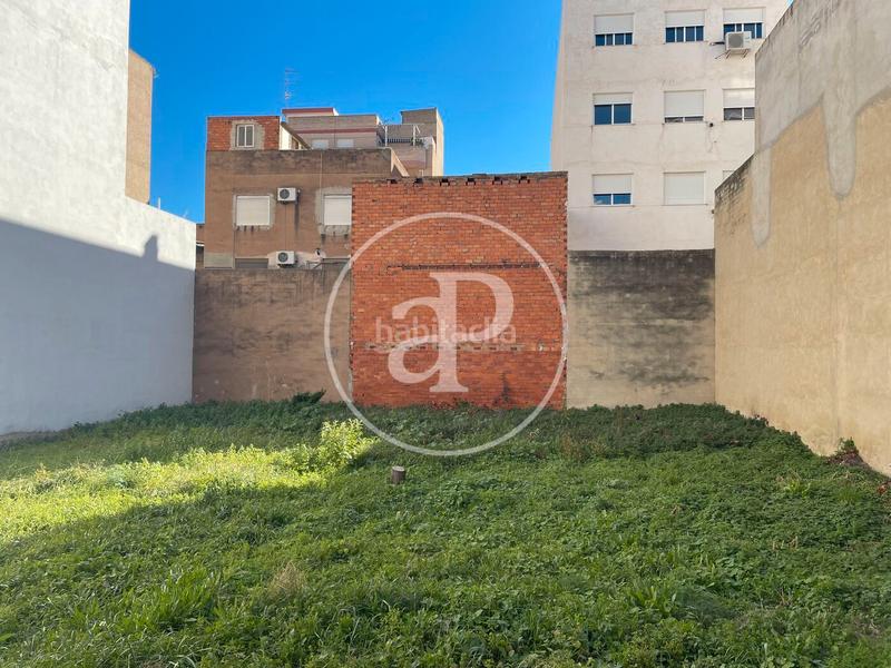 Foto f9ac760a-987c-474d-91f5-fd5070017eac. Wohngrundstück in Avenida de Abril-9 de Octubre Sagunt