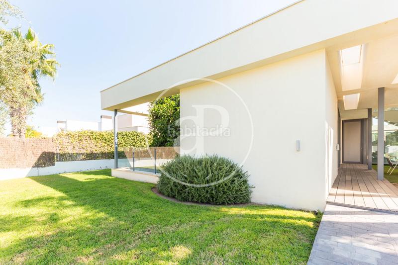 Foto b264fe44-22cb-4078-950f-0270e5fd815f. Casa con riscaldamento parcheggio piscina in Torre en Conill-Cumbres de San Antonio Bétera