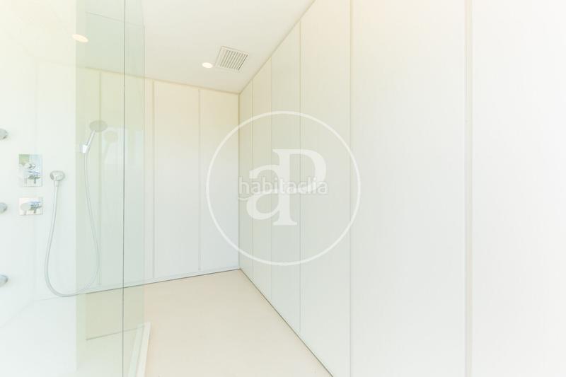 Foto c2f0b8f8-7ff9-4cb4-a37b-ca5a789501b5. Casa con riscaldamento parcheggio piscina in Torre en Conill-Cumbres de San Antonio Bétera