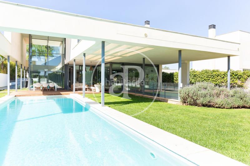 Foto ff7c0228-2a61-469a-aea7-a9e5844dce73. Casa con riscaldamento parcheggio piscina in Torre en Conill-Cumbres de San Antonio Bétera