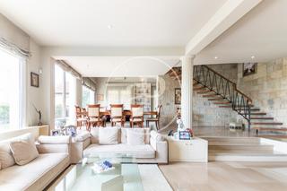 Miete Haus  Abadessa olzet. Casa en alquiler amueblada con jardín y piscina en pedralbes