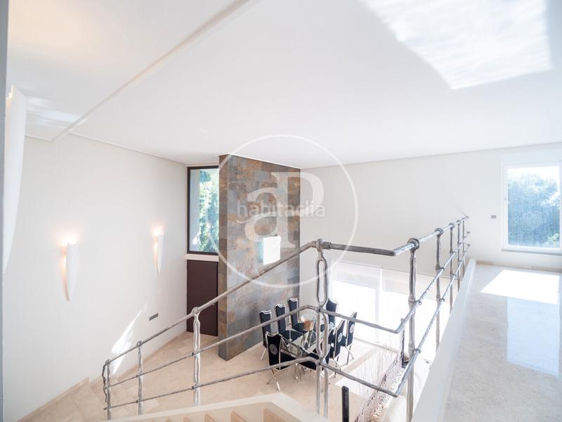 Foto 2fc30da2-3c2d-448a-b745-76466c840f9e. House with heating parking pool in Gilet