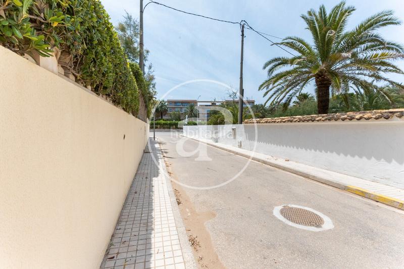 Foto b859cf06-f0a0-45b3-bdd5-5aa40065041f. Terreno residencial en Les Bassetes - El Marjal Dénia