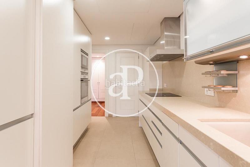 Foto 8c19255f-02e2-4df3-8d7b-c393a4ccb6b1. Pis amb calefacció aparcament a El Pla del Remei Valencia