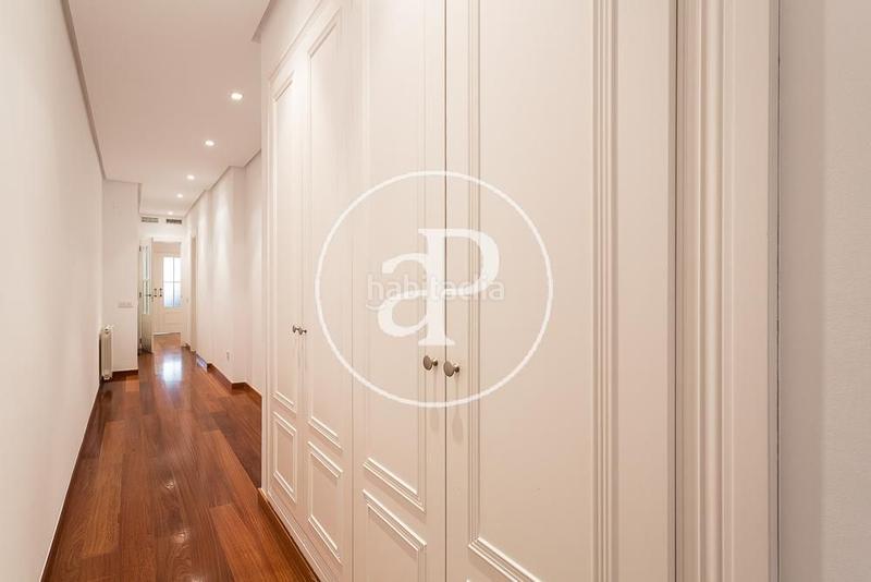 Foto aa73f515-85bb-4348-ba38-4ff6c82070dc. Pis amb calefacció aparcament a El Pla del Remei Valencia