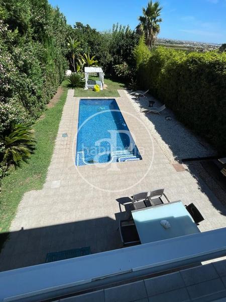 Foto 6374f343-2100-406b-8029-59444289ac25. Casa amb calefacció aparcament piscina a Sierra Perenchiza-Cumbres de Calicanto-Sto Domingo Chiva