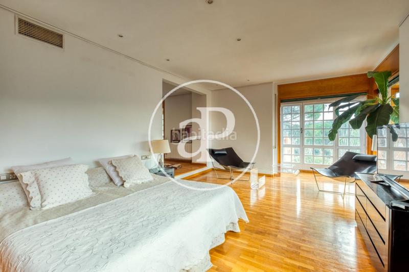 Foto 1cb5ba27-aa35-400e-ad7d-c16bf38d4318. Casa con riscaldamento parcheggio piscina in Golf-Can Trabal Sant Cugat del Vallès