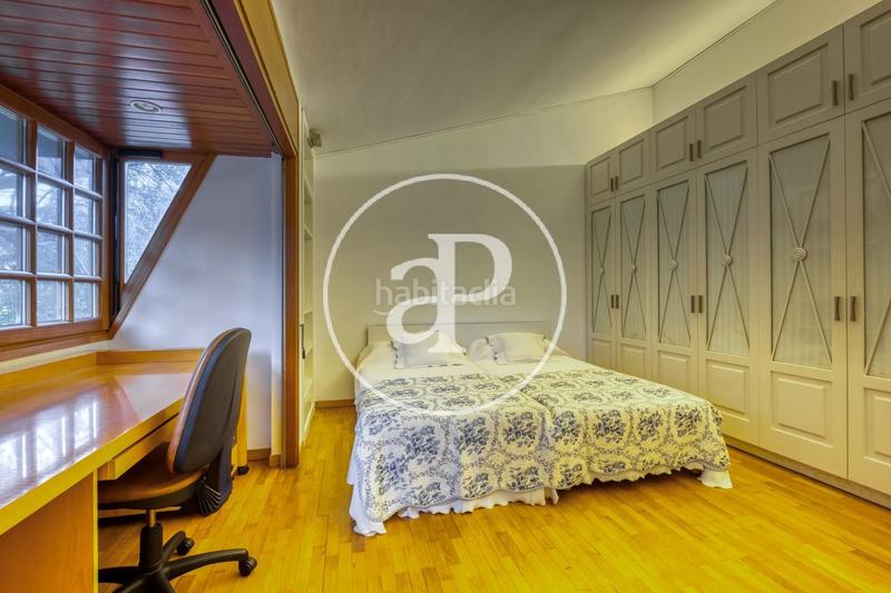 Foto 1d6b93b6-0ca8-4ae3-95d4-443835652158. Casa con riscaldamento parcheggio piscina in Golf-Can Trabal Sant Cugat del Vallès