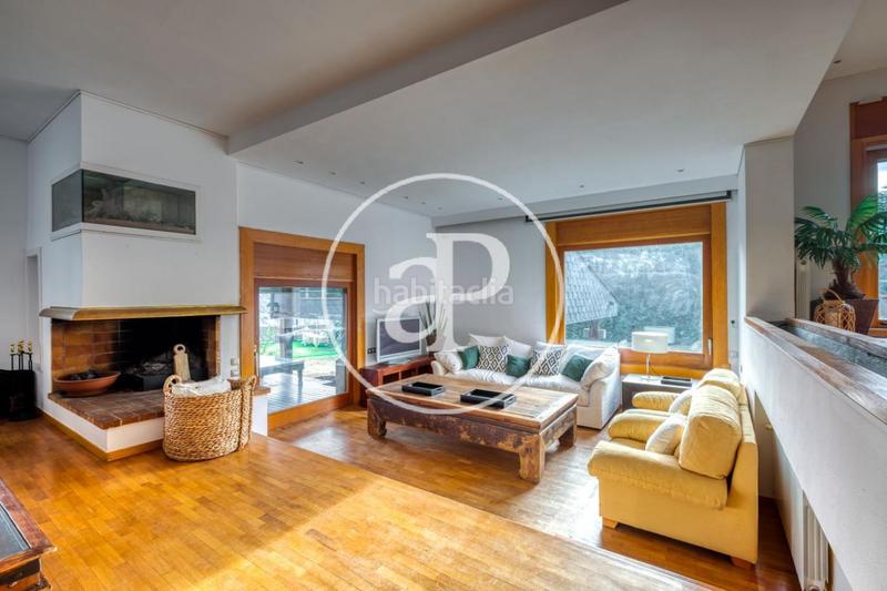 Foto b20b7af2-ae9f-40a9-8b6c-a2c3dc2567fc. Casa con riscaldamento parcheggio piscina in Golf-Can Trabal Sant Cugat del Vallès