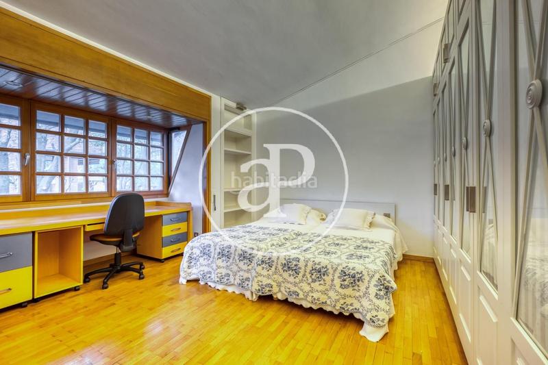 Foto b22eee10-4ab7-44c8-996e-31cef322d4ad. Casa con riscaldamento parcheggio piscina in Golf-Can Trabal Sant Cugat del Vallès