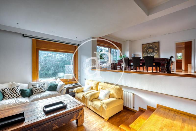 Foto fab5cf1e-818d-4f53-ac2c-4507170dbabb. Casa con riscaldamento parcheggio piscina in Golf-Can Trabal Sant Cugat del Vallès