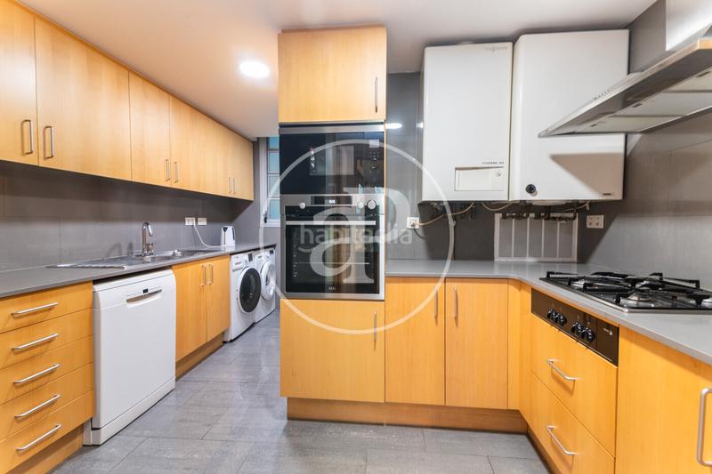 Foto 2dcc868a-9441-4ebe-b18a-70ff6b006c5f. Rent flat with heating parking in Dreta de l´Eixample Barcelona