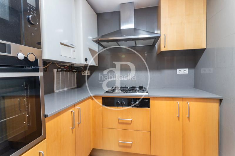 Foto 6e2c5a84-d1e1-44dc-acb9-c2cb77f27305. Rent flat with heating parking in Dreta de l´Eixample Barcelona