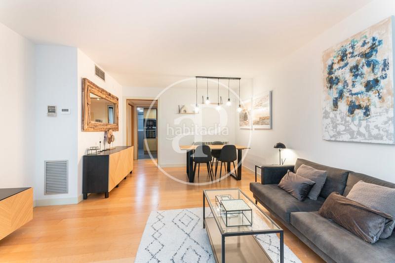 Foto 7f0226b5-bb0f-4018-aca7-379bd3979a89. Rent flat with heating parking in Dreta de l´Eixample Barcelona