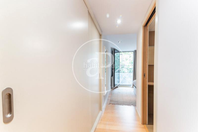 Foto a95f4bc3-8eca-4486-9ca7-bf2aa9a9e9e2. Rent flat with heating parking in Dreta de l´Eixample Barcelona