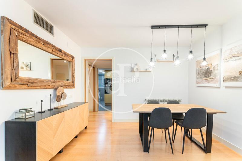 Foto e69d1cb6-9caa-47dd-b467-a8ec92051954. Rent flat with heating parking in Dreta de l´Eixample Barcelona