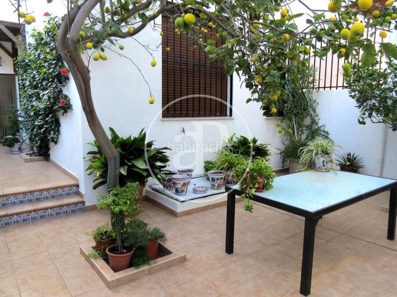 Foto b8f2c2dc-f14f-434b-ac64-6ff0dd2f1e70. Lloguer casa amb calefacció aparcament piscina a Cullera