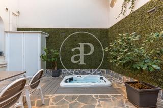 Casa adossada a En Corts - Doctor Waksman. Casa en venta junto a ruzafa