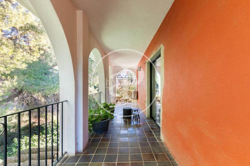 Foto 8294417b-f833-484b-bb1f-62bf9c56c16d. Maison avec chauffage parking piscine dans El Bosque Chiva