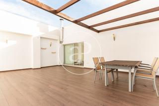 Casa aparellada  Carrer sanchis guarner. Casa en venta en bellreguard