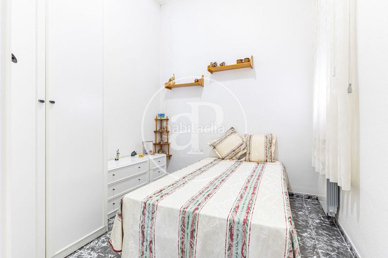 Foto 2eb9fb08-e901-4a68-a6e1-1242e42c529a. Casa amb calefacció aparcament a Creu Alta Sabadell