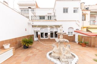 Haus in Creu Alta. Casa en venta en creu alta, sabadell