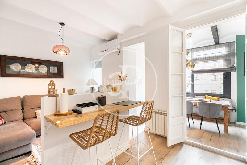 Foto cdcb27ba-c91c-4346-97f4-2b091c925e05. Rent flat with heating parking in Vila de Gràcia Barcelona