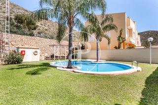 Casa aparellada a Racó. Casa en venta en el faro de cullera