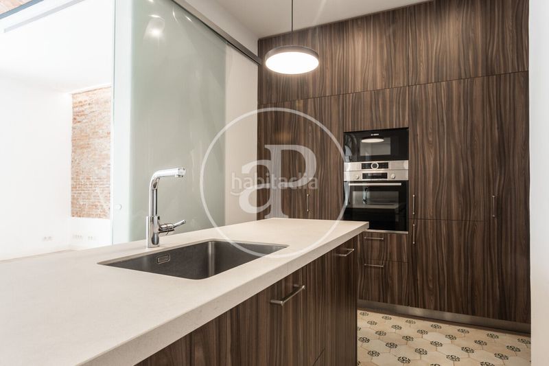 Foto 0f2274d7-6f00-4c18-b470-8c531b5ed6cc. Alquiler piso  en alquiler en calle provença eixample esquerra en Barcelona