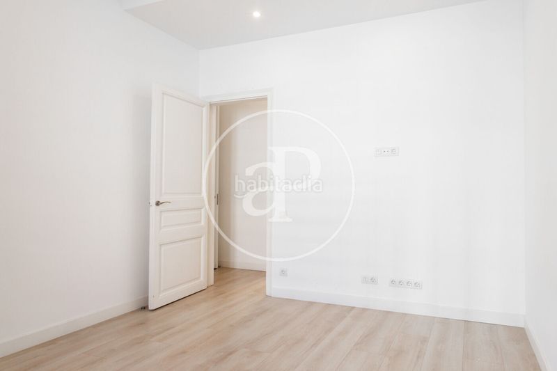 Foto 29c82d36-f799-4f24-9c2b-85c0c9c2b536. Alquiler piso  en alquiler en calle provença eixample esquerra en Barcelona