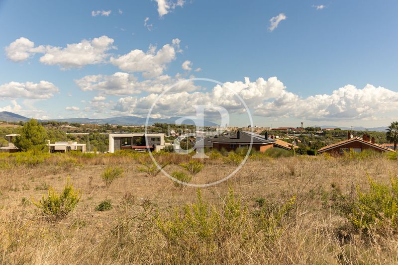 Foto b8b1ea2b-7c33-4fb7-95bc-4ca85ebc11be. Residential plot in Centre Sant Quirze del Vallès