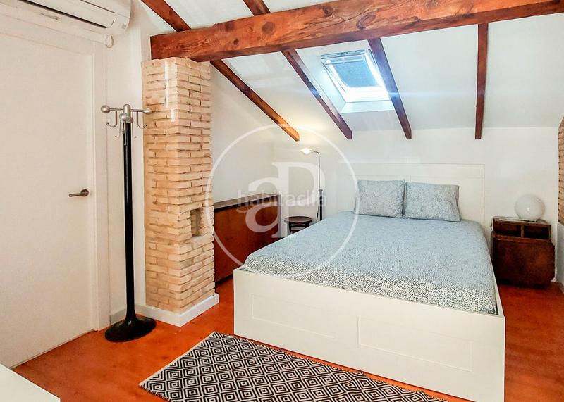 Foto 502b3055-0f8c-4736-91d4-db581618115b. Dúplex  en venta en en corts en En Corts - Doctor Waksman Valencia
