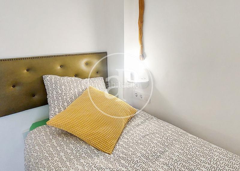 Foto 58620ad8-7f98-412e-bcc4-554d940fc4e8. Dúplex  en venta en en corts en En Corts - Doctor Waksman Valencia