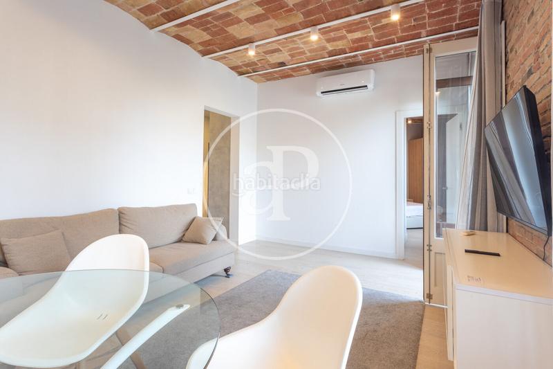 Foto c08ed0a5-0e86-4c83-9e09-f3c568ad402b. Alquiler piso  en alquiler en calle marina Fort Pienc en Barcelona