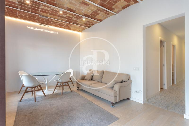 Foto f237e801-f7e6-4ec5-b546-a1e87172e621. Alquiler piso  en alquiler en calle marina Fort Pienc en Barcelona