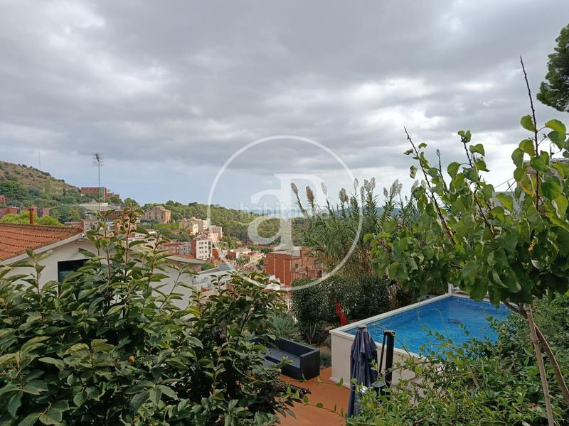 Foto 60663c8d-be46-4606-94e3-836b65cb9119. Lloguer casa amb calefacció aparcament piscina a Barcelona