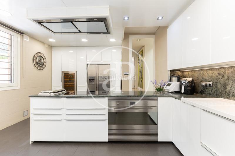 Foto 97fc88fb-6041-4e65-b7cc-e7b2a4f14ae6. Casa amb calefacció aparcament piscina a Can Llobateres-Can Pallars Sant Quirze del Vallès