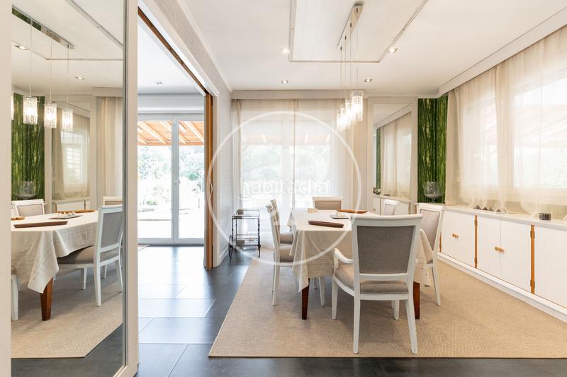 Foto a01e6abe-74d9-4e98-974f-b1c5813f4381. Casa amb calefacció aparcament piscina a Can Llobateres-Can Pallars Sant Quirze del Vallès