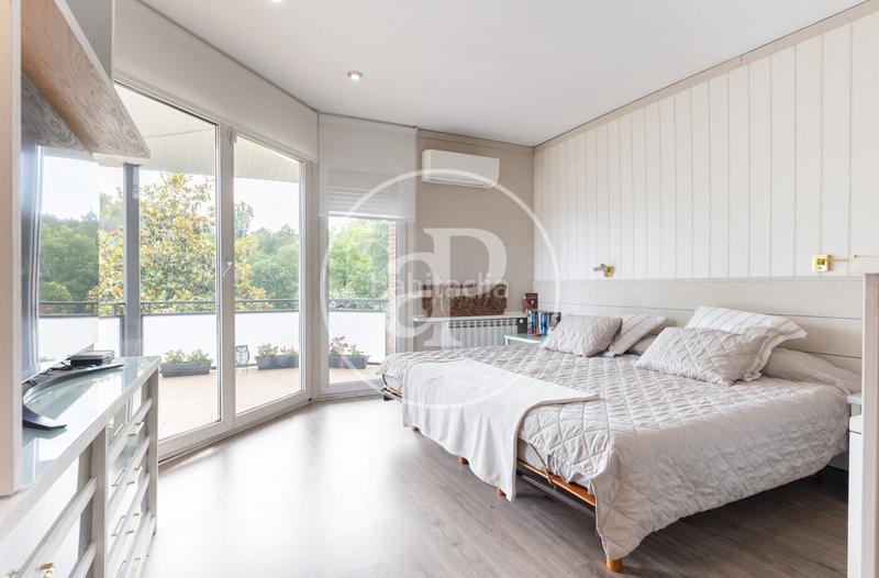 Foto c8c55043-4b1d-478d-a0b3-136e5b27426d. Casa amb calefacció aparcament piscina a Can Llobateres-Can Pallars Sant Quirze del Vallès