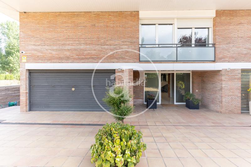 Foto f487b479-c2a5-42dc-ba11-65aaf5af9f90. Casa amb calefacció aparcament piscina a Can Llobateres-Can Pallars Sant Quirze del Vallès