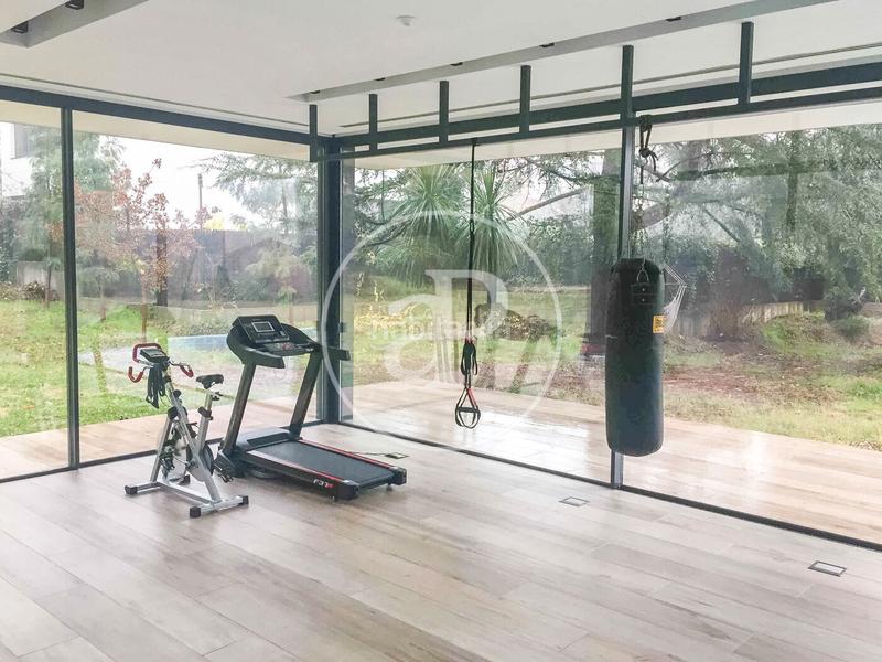 Foto 7d58222c-4c28-4769-8d38-7080d2d38867. Affitto casa con riscaldamento parcheggio piscina in Sant Cugat del Vallès