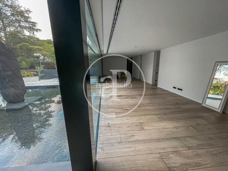 Foto d0a7965d-1392-44c3-8401-a56b92503f77. Lloguer casa amb calefacció aparcament piscina a Sant Cugat del Vallès