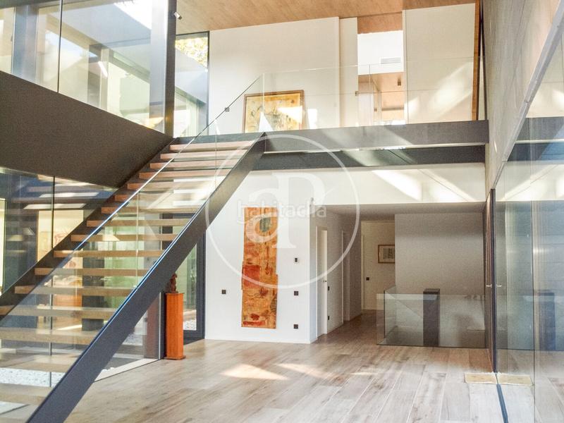 Foto 027632c2-b764-4a00-a710-3a1aaefd6e3f. Miete haus mit heizung parking pool in Mira-sol Sant Cugat del Vallès