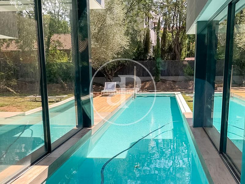 Foto 845fc85e-61c2-438e-a823-b6ed412abea9. Miete haus mit heizung parking pool in Mira-sol Sant Cugat del Vallès