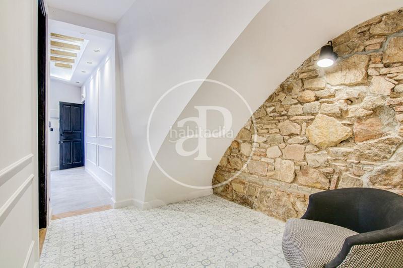 Foto 86e722ea-1964-40fd-a067-943e09cf2048. Piso planta baja reformada en venta en sants en Hostafrancs Barcelona